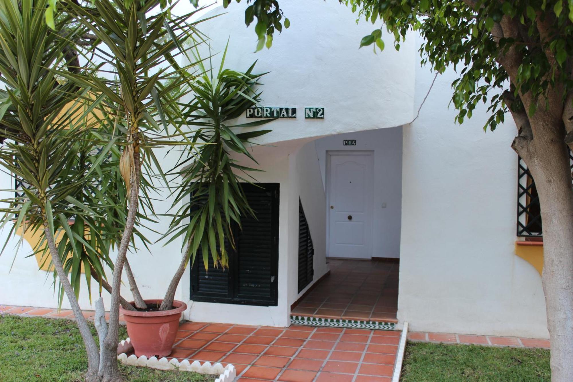 Apartamentos Las Rosas De Capistrano Nerja Buitenkant foto