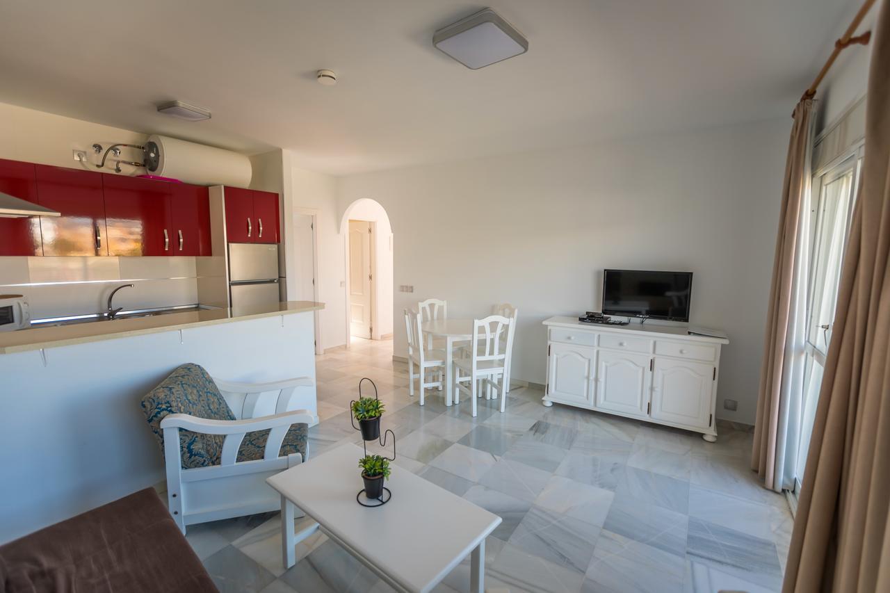 Apartamentos Las Rosas De Capistrano Nerja Buitenkant foto