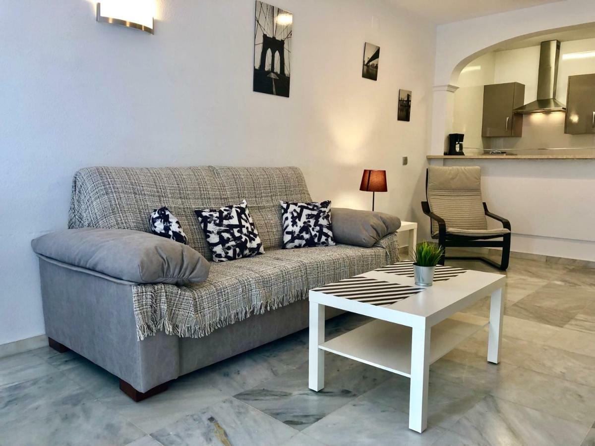 Apartamentos Las Rosas De Capistrano Nerja Buitenkant foto